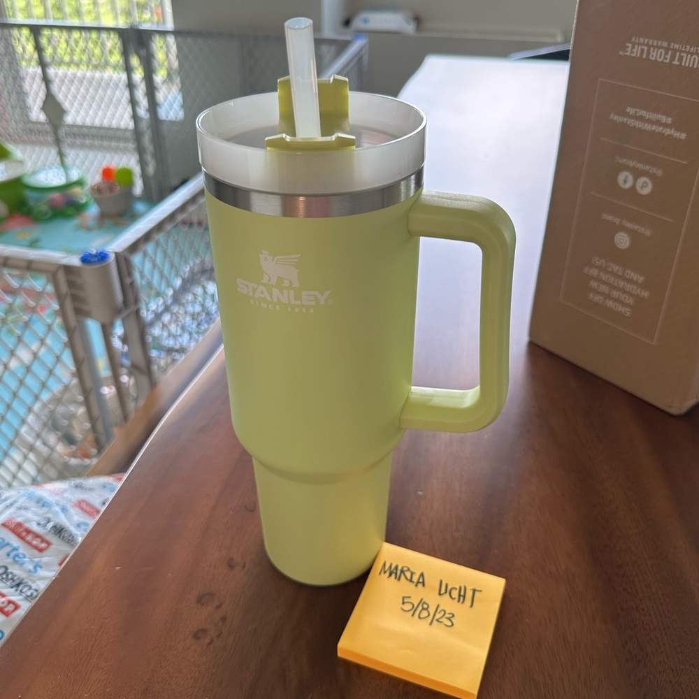 BNWT OG CITRON
